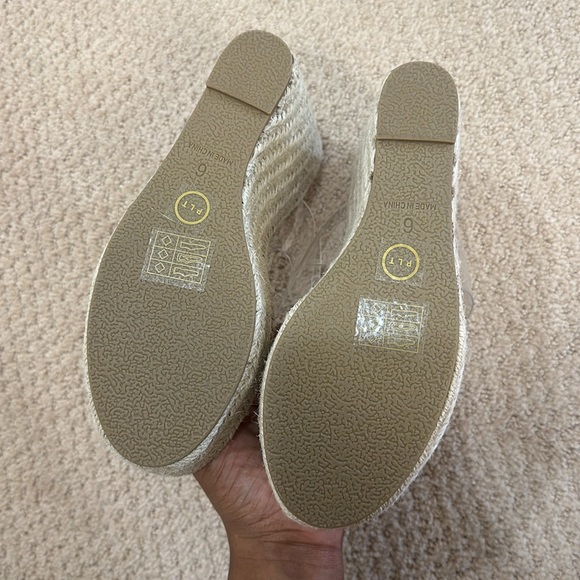 Clear wedges - Picture 4 of 5